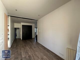  Appartement à louer 3 pièces 60 m²