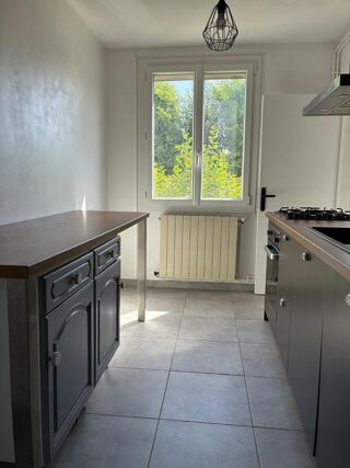  Appartement à louer 3 pièces 55 m²