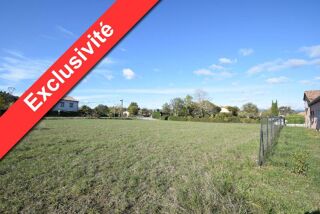  Terrain à vendre 869 m²