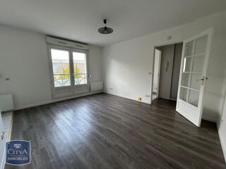  Appartement à louer 1 pièce 27 m²