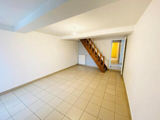  Appartement à louer 3 pièces 88 m²