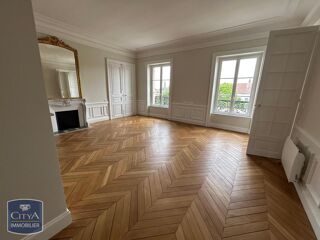  Appartement à louer 2 pièces 67 m²