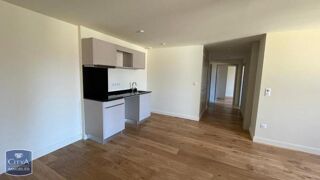  Appartement à louer 3 pièces 69 m²