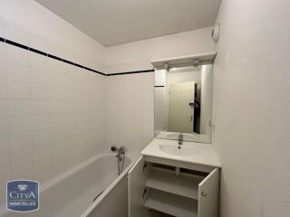  Appartement à louer 2 pièces 54 m²
