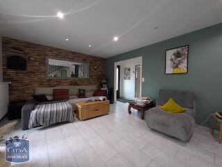  Maison à louer 6 pièces 149 m²