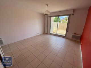  Appartement à louer 1 pièce 28 m²