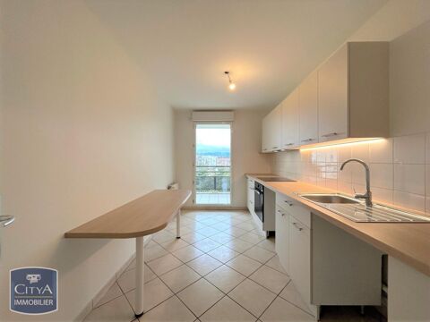  Appartement  louer 4 pices 92 m