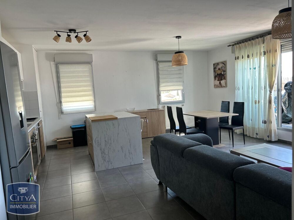 À LOUER : Découvrez cet appartement T4 entièrement meubl....