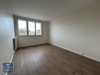  Appartement à louer 3 pièces 75 m²