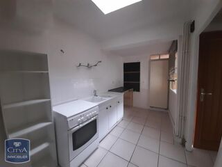  Appartement à louer 2 pièces 63 m²