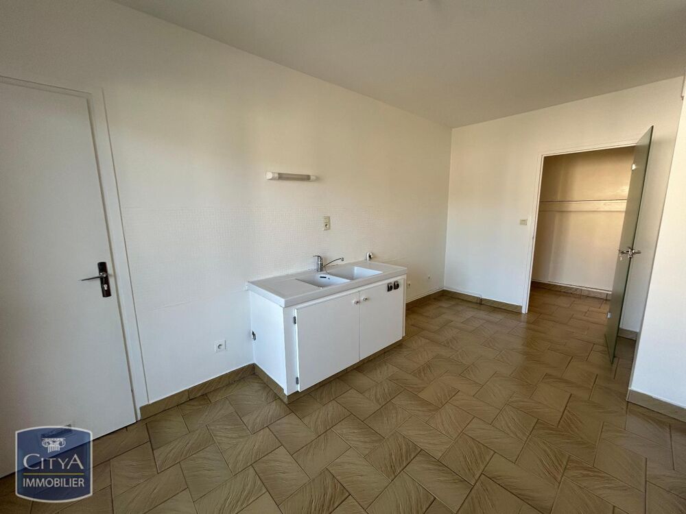 location Appartement - 4 pièce(s) - 110 m² Chambéry (73000)