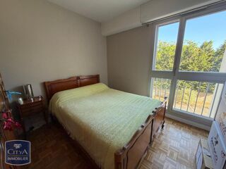  Appartement à louer 3 pièces 65 m²