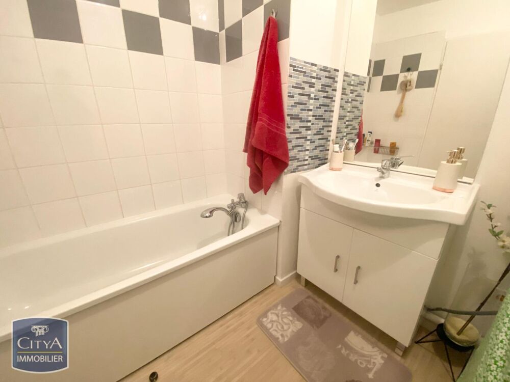 location Appartement - 2 pièce(s) - 46 m² Denain (59220)