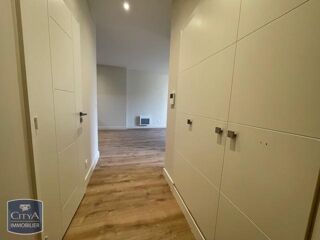  Appartement à louer 2 pièces 42 m²
