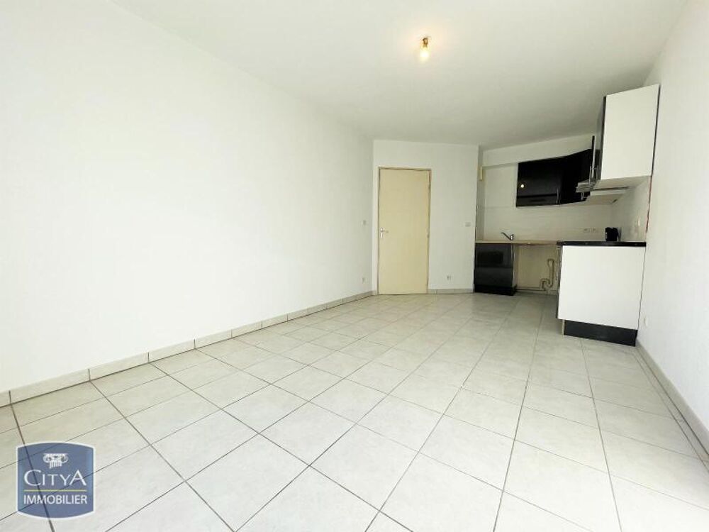location Appartement - 2 pièce(s) - 34 m² Montfavet (84140)