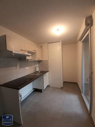  Appartement à louer 3 pièces 60 m²