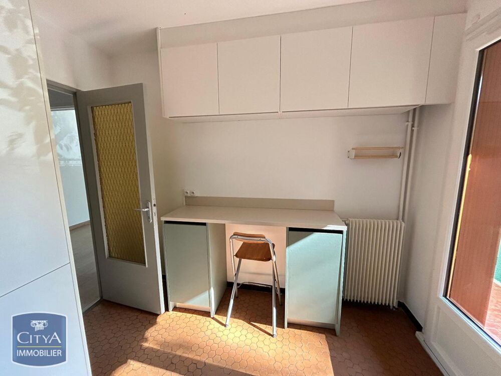 location Appartement - 3 pièce(s) - 69 m² Aix-en-Provence (13100)