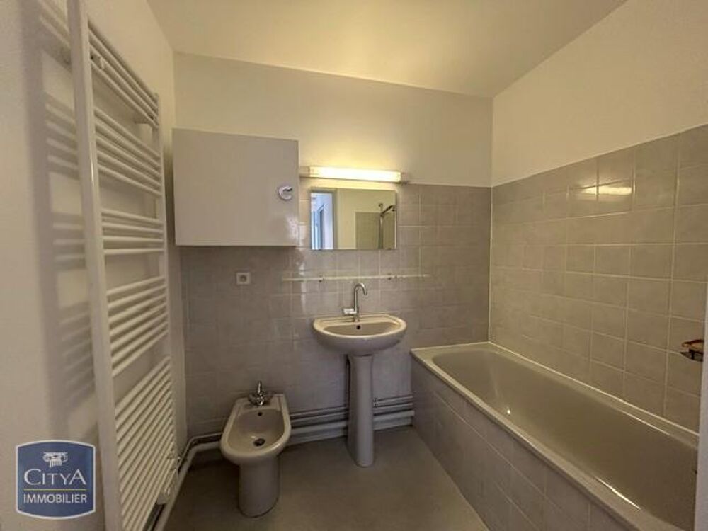 À LOUER : Appartement T2 situé à Guéret, dans le secteur....