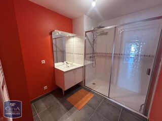  Appartement à louer 3 pièces 61 m²