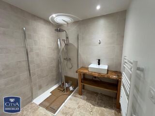  Appartement à louer 2 pièces 33 m²