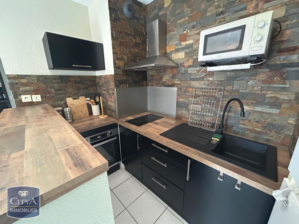 À louer, charmant appartement T2 meublé situé à Billère,....