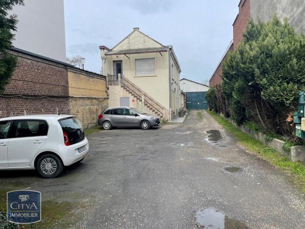 location Parking / Garage Loos (59120)