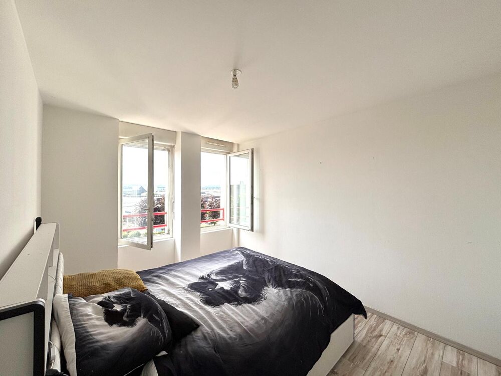 location Appartement - 4 pièce(s) - 75 m² Sochaux (25600)