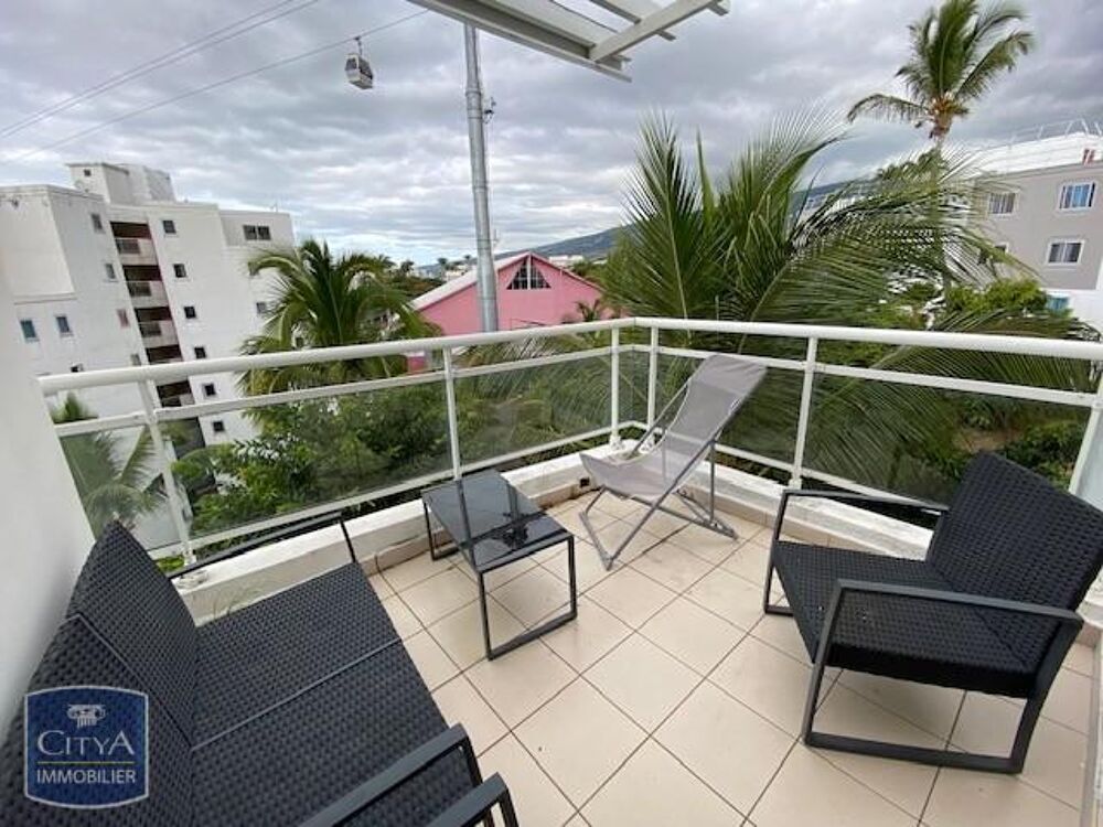 location Appartement - 1 pièce(s) - 9 m² Sainte-Clotilde (97490)