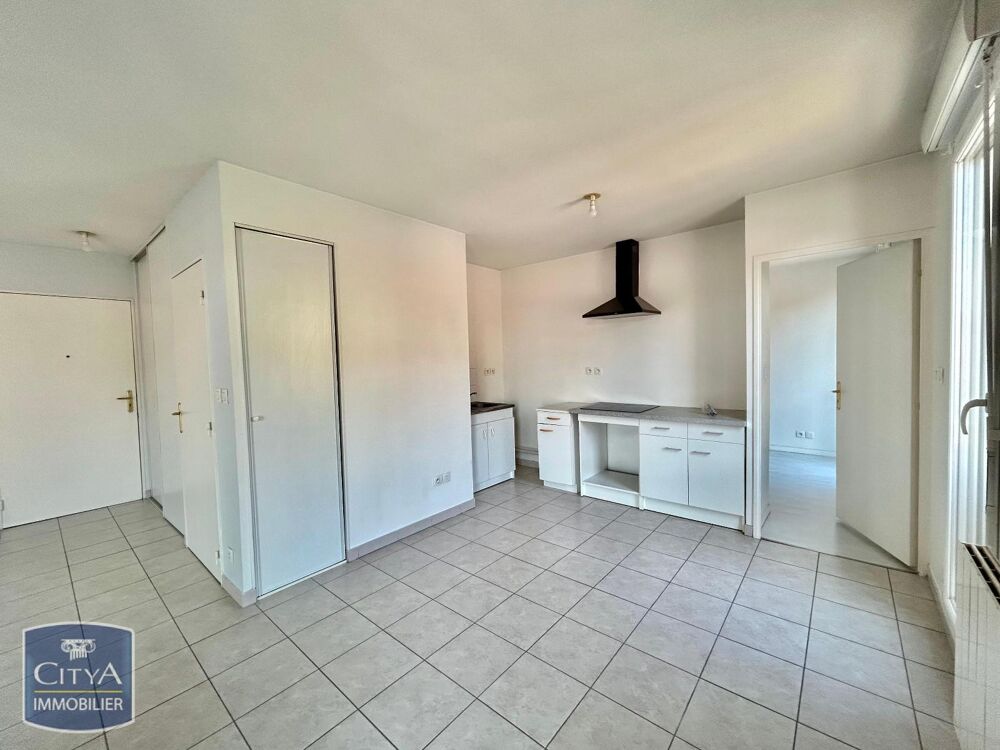 location Appartement - 2 pièce(s) - 48 m² Saint-Étienne (42000)