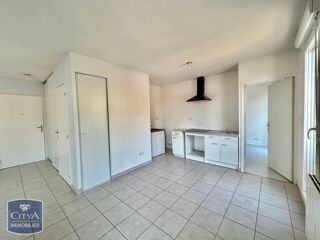  Appartement à louer 2 pièces 48 m²