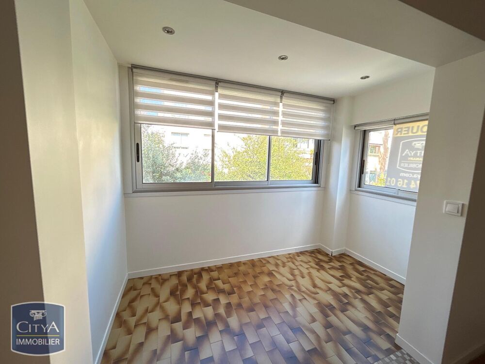 location Appartement - 1 pièce(s) - 22 m² Saint-Mandrier-sur-Mer (83430)