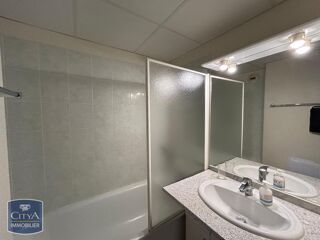  Appartement à louer 2 pièces 39 m²