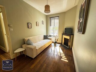  Appartement à louer 2 pièces 31 m²