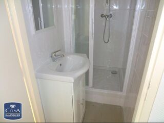  Appartement à louer 1 pièce 29 m²