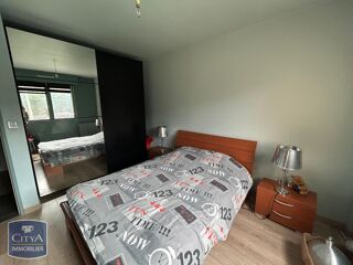  Appartement à louer 3 pièces 93 m²