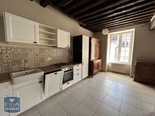  Appartement à louer 5 pièces 120 m²