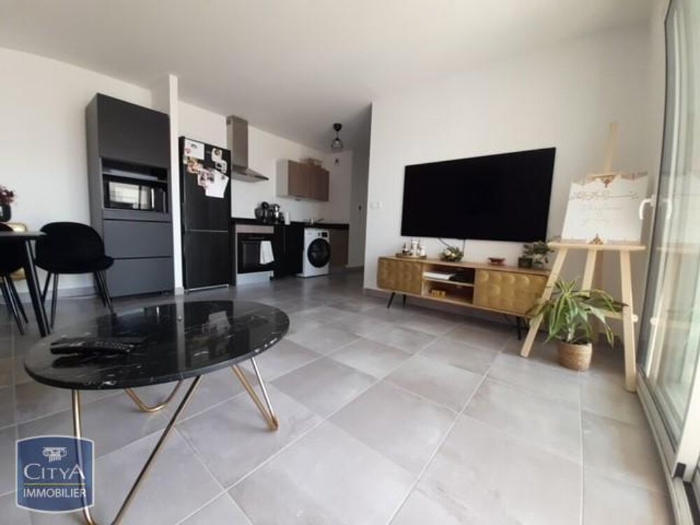 location Appartement - 3 pièce(s) - 59 m² Nîmes (30000)