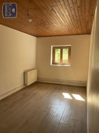  Maison à louer 3 pièces 96 m²