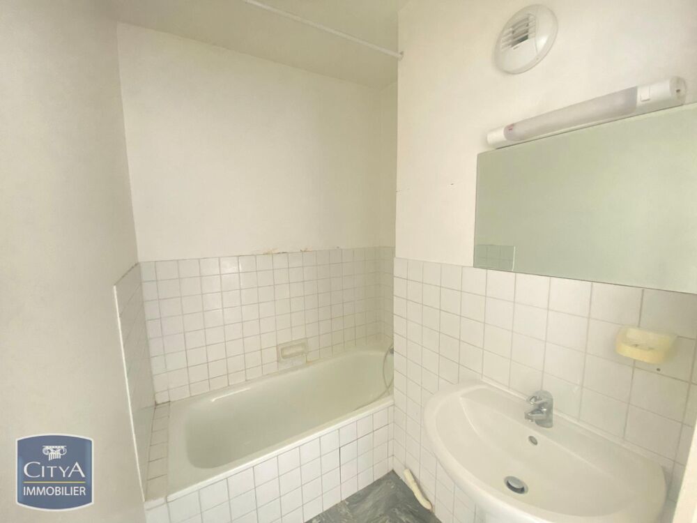 location Appartement - 2 pièce(s) - 51 m² Lyon 3