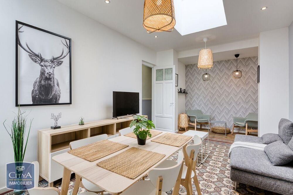 location Maison - 6 pièce(s) - 116 m² Loos (59120)