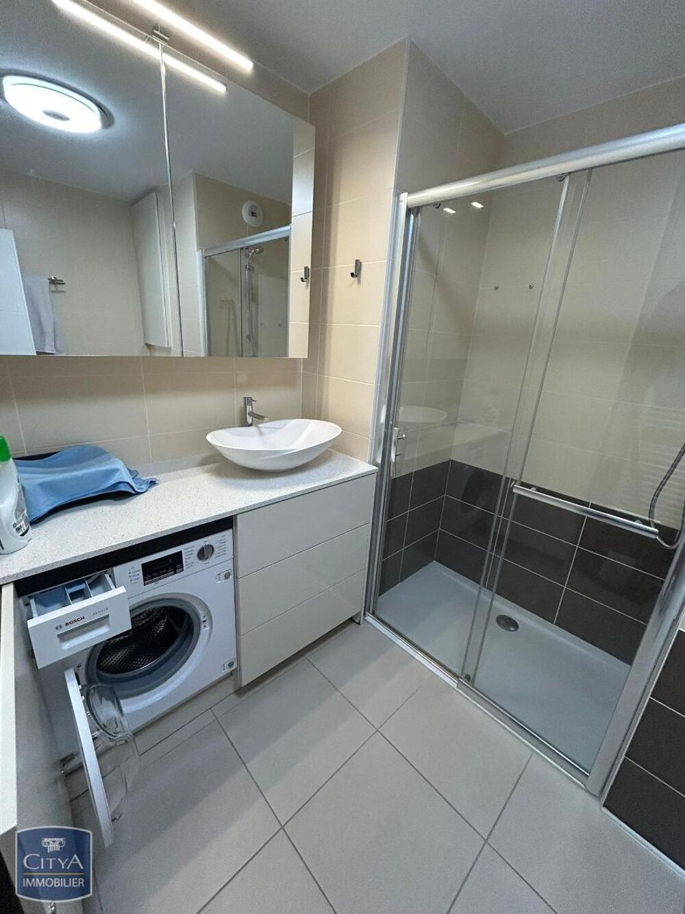 location Appartement - 2 pièce(s) - 41 m² Saint-Julien-en-Genevois (74160)