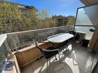  Appartement à louer 2 pièces 47 m²