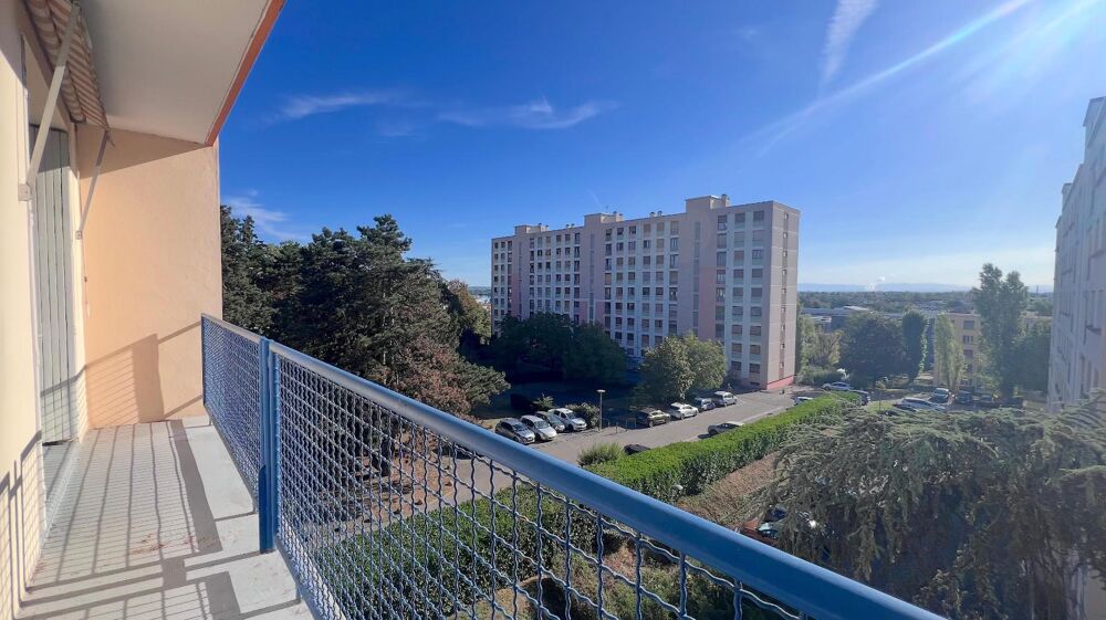 vente Appartement - 4 pièce(s) - 67 m² Décines-Charpieu (69150)