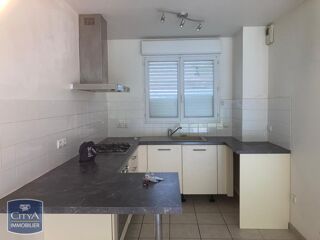 location Maison - 4 pièce(s) - 92 m² Saint-Denis-lès-Bourg (01000)
