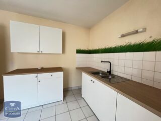  Maison à louer 4 pièces 81 m²