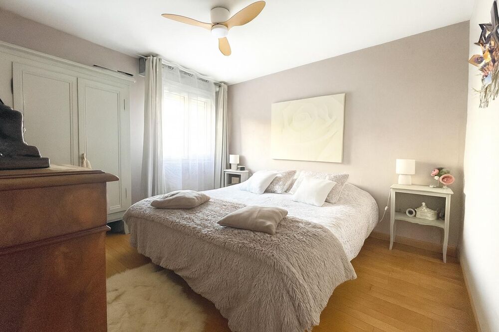 vente Appartement - 5 pièce(s) - 91 m² Décines-Charpieu (69150)