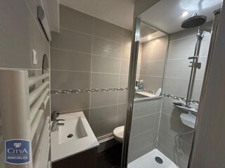  Appartement à louer 2 pièces 46 m²