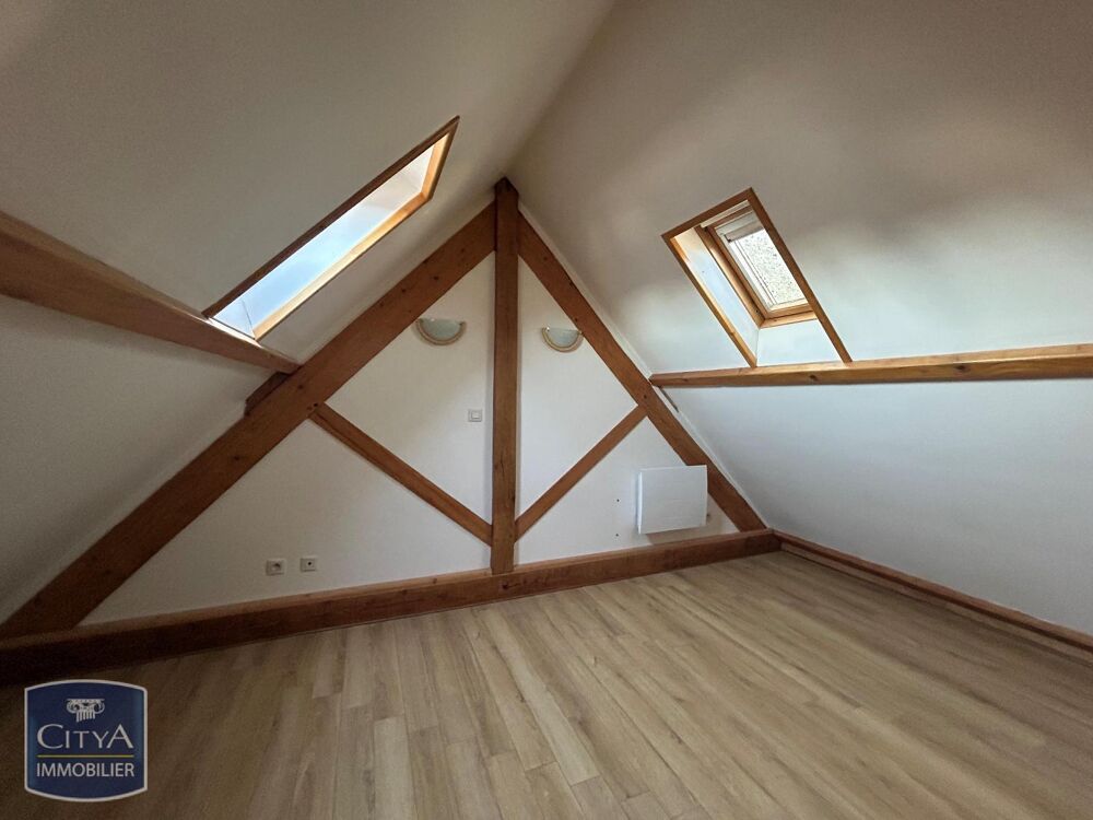 À LOUER : Appartement T2 situé à Blois, dans le départem....