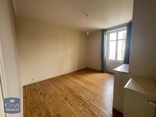  Appartement � louer 4 pi�ces 99 m�