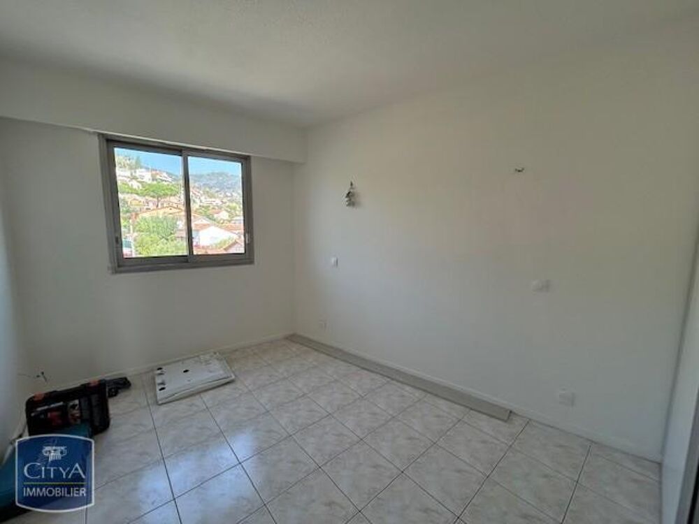 location Appartement - 3 pièce(s) - 52 m² Mandelieu-la-Napoule (06210)